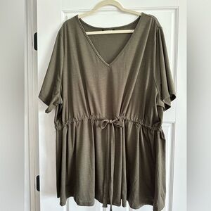 Women’s plus size 26W BloomChic army green Relaxed Tunic with Tie Front